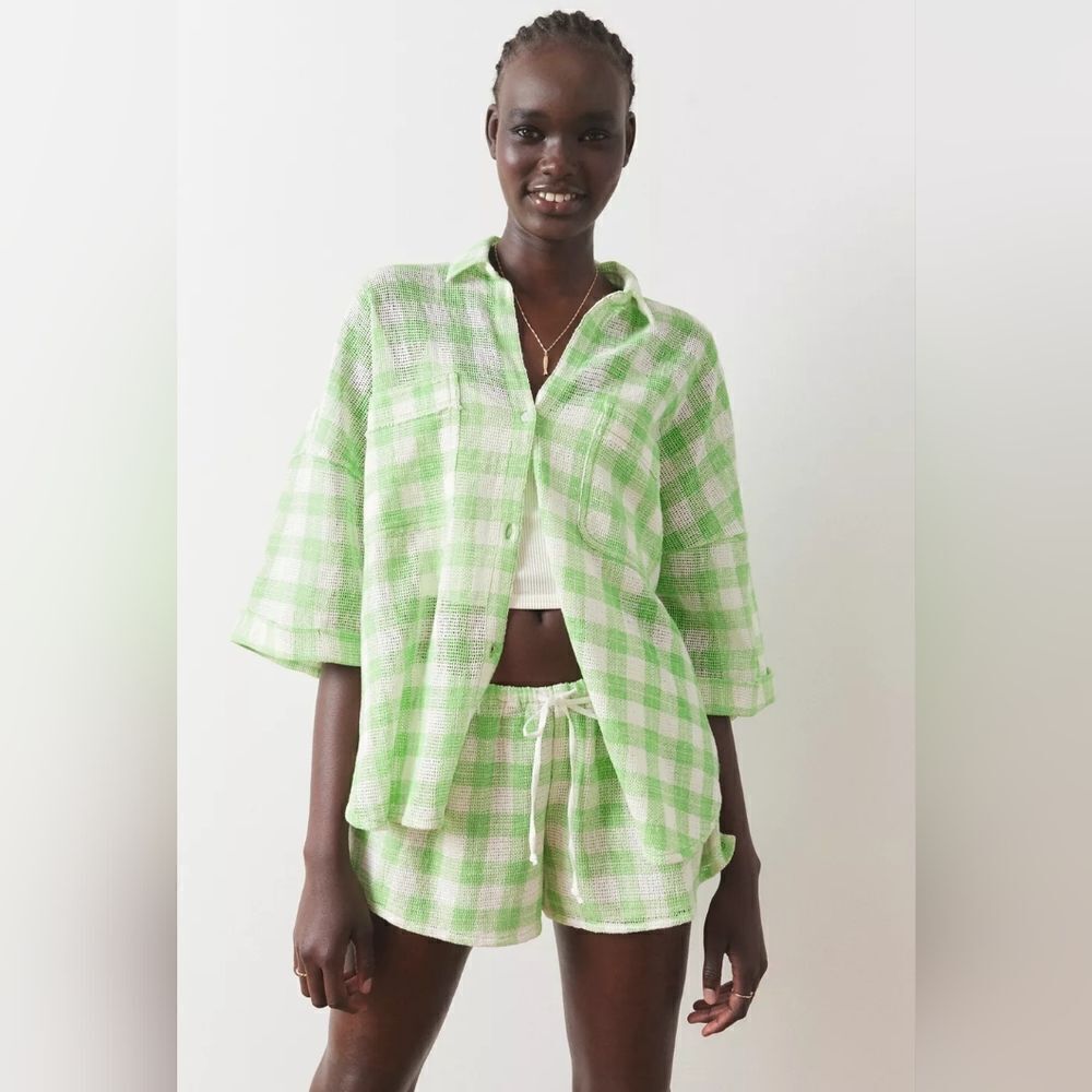Out from under Cotton Mesh check resort beach cover up shirt size S